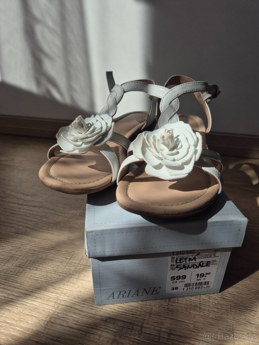 Letní slušivé sandály vel. 39/40 - 3