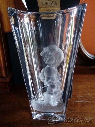 Sklo váza "Čůrající chlapeček" - 3