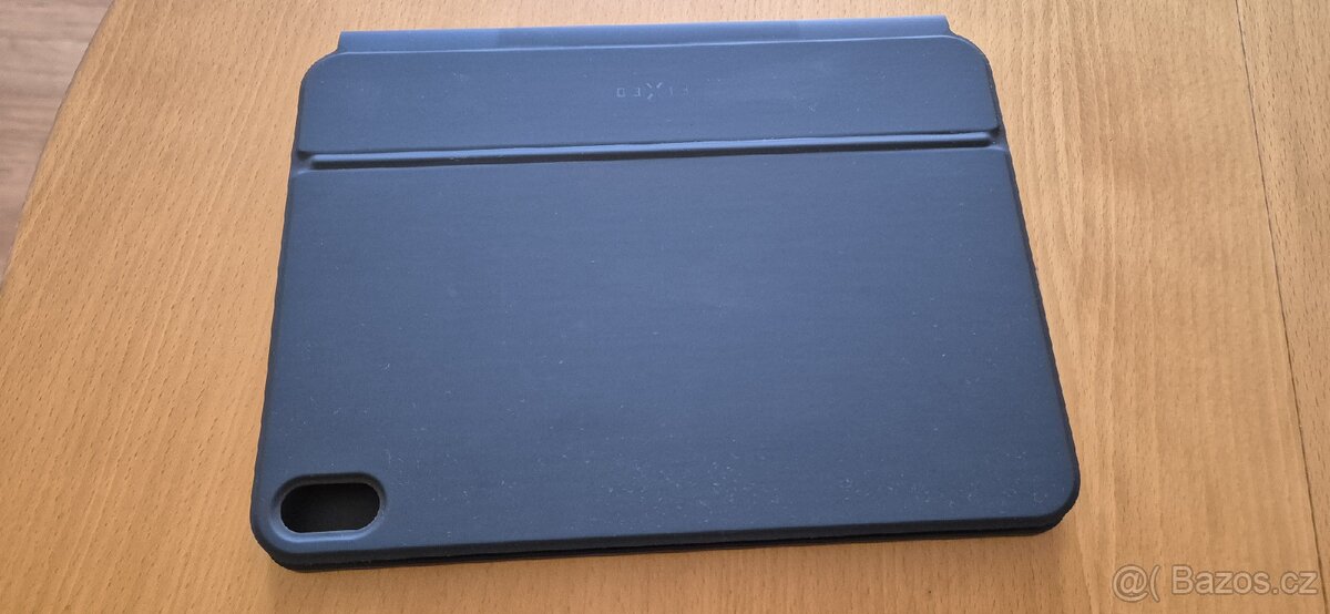 Pouzdro na iPad s klávesnicí - 3