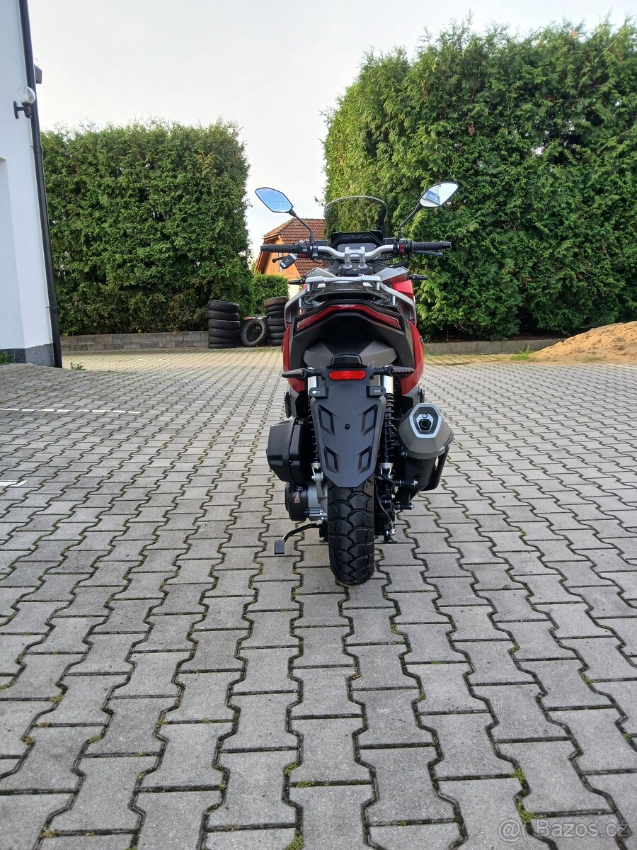 VOGE SR1-125 ADV, 4letá záruka - 3