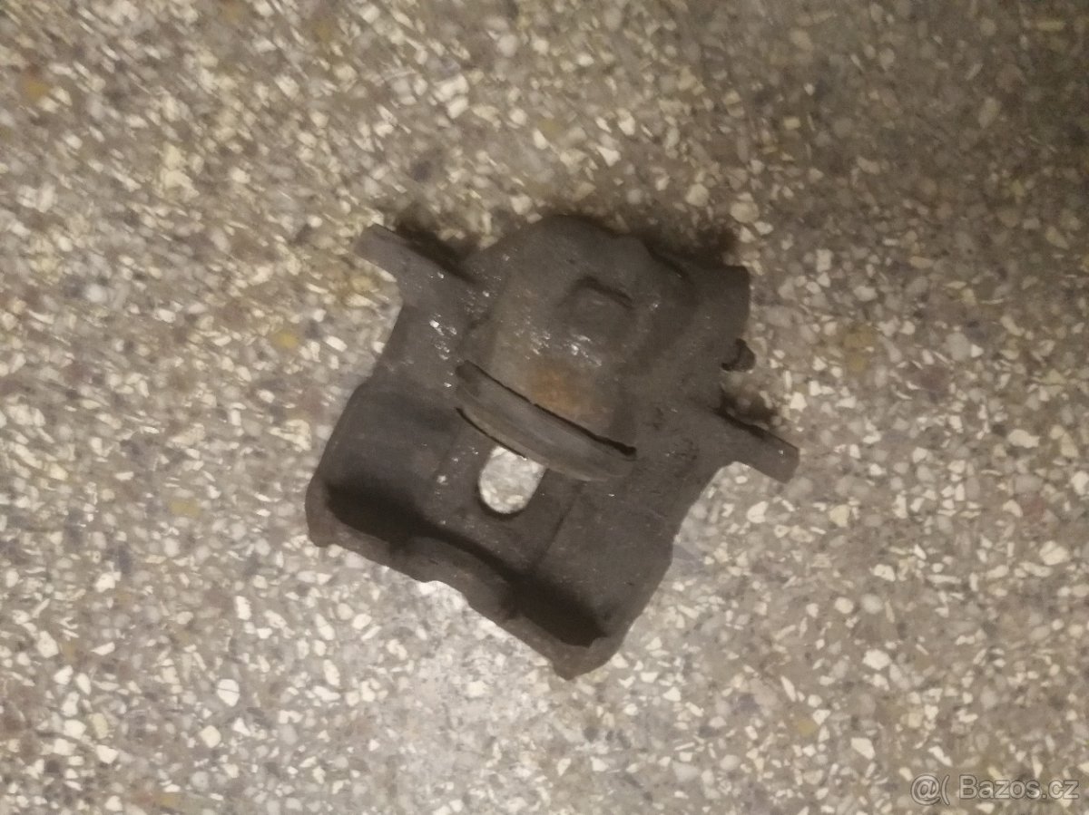 Brzdový třmen renault megane - 3