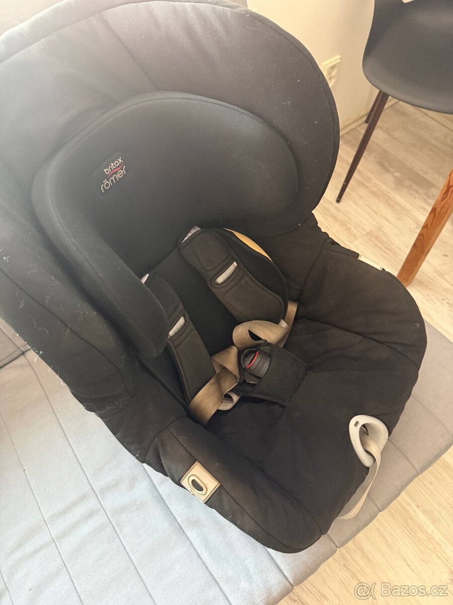 Autosedačka Britax Romer - 3
