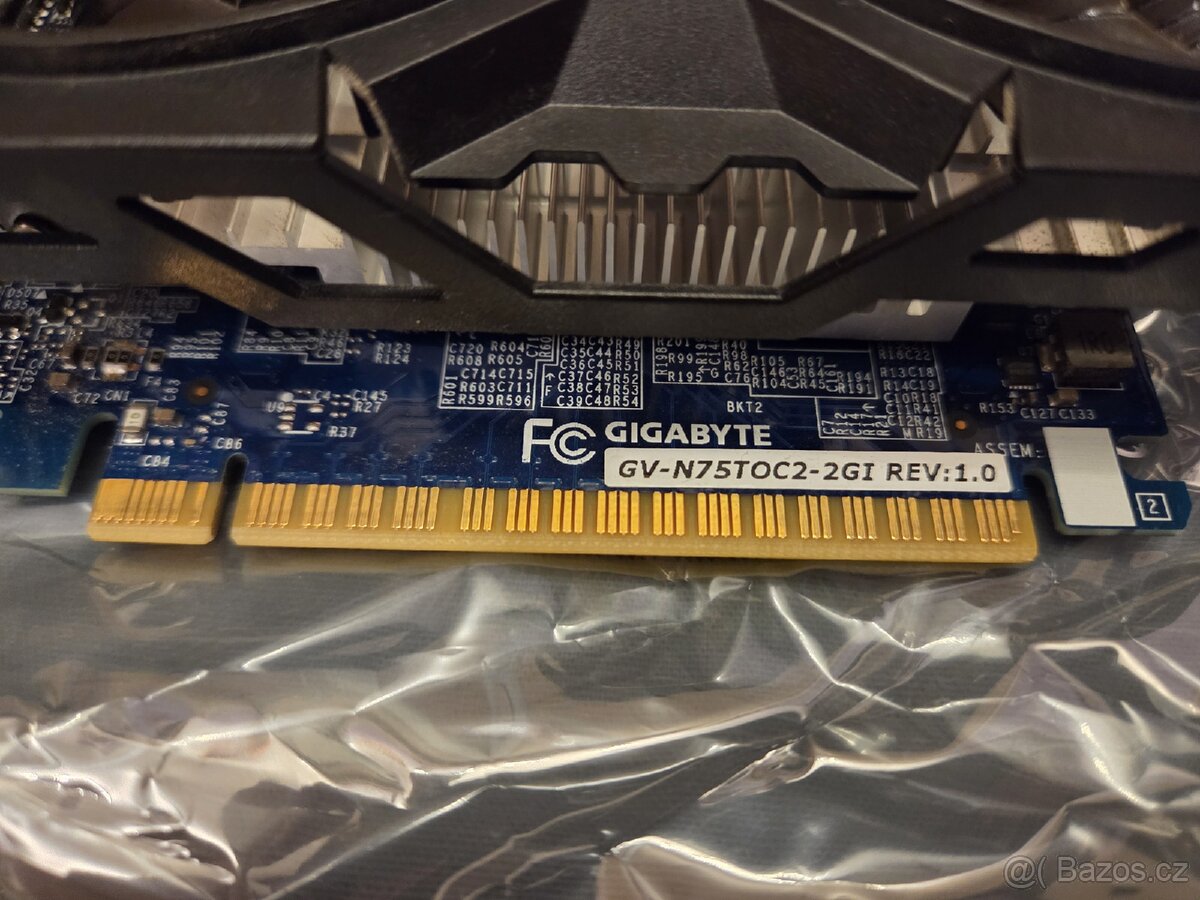 Gigabyte GV-N75TOC-2GL – NVIDIA GeForce GTX 750 Ti OC 2 GB G - 3