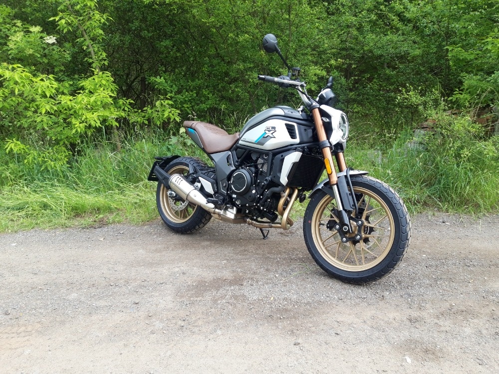 CFMOTO 700CL-X Heritage - 3