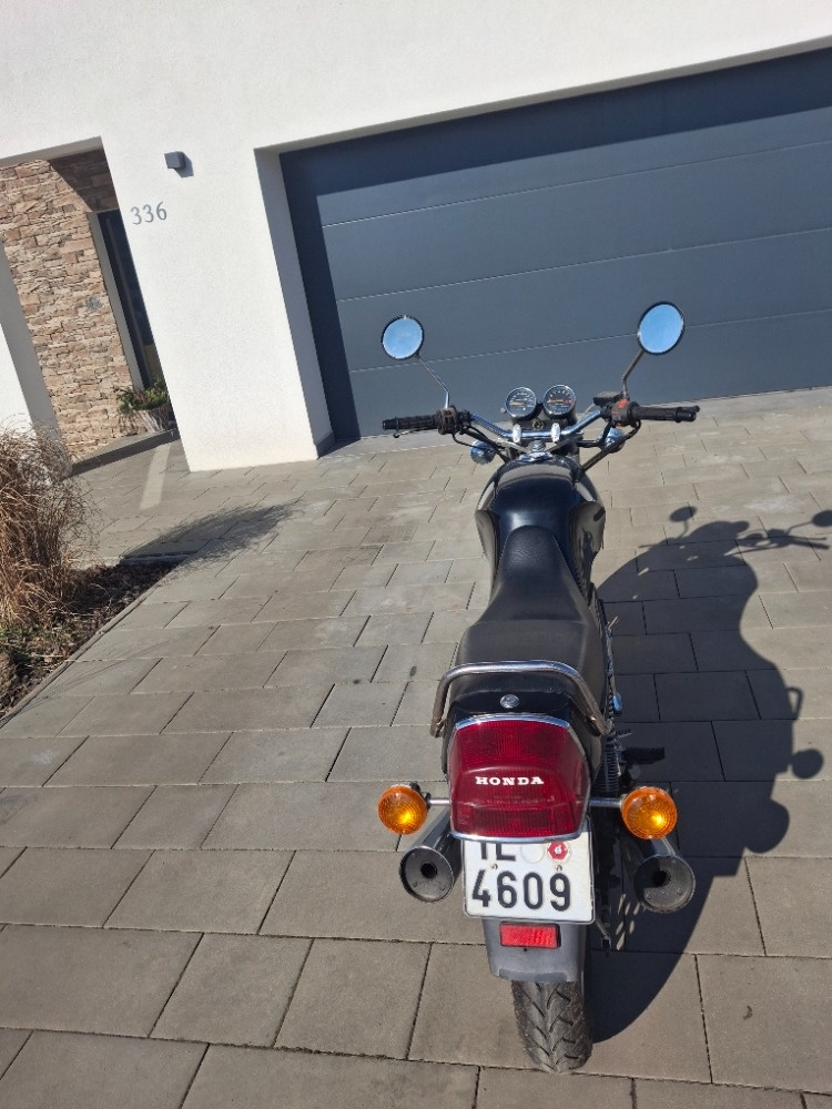 HONDA XBR 500 PC15 r.v. 1995 - 3