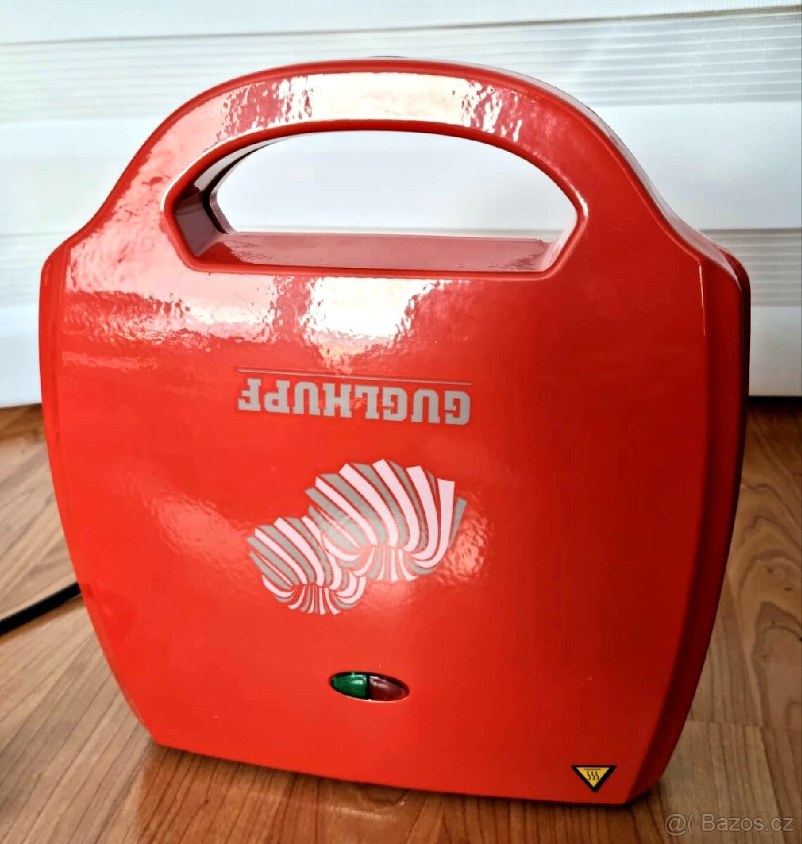 Výrobnik mini bábovek Kalorik CKM1002R - 3