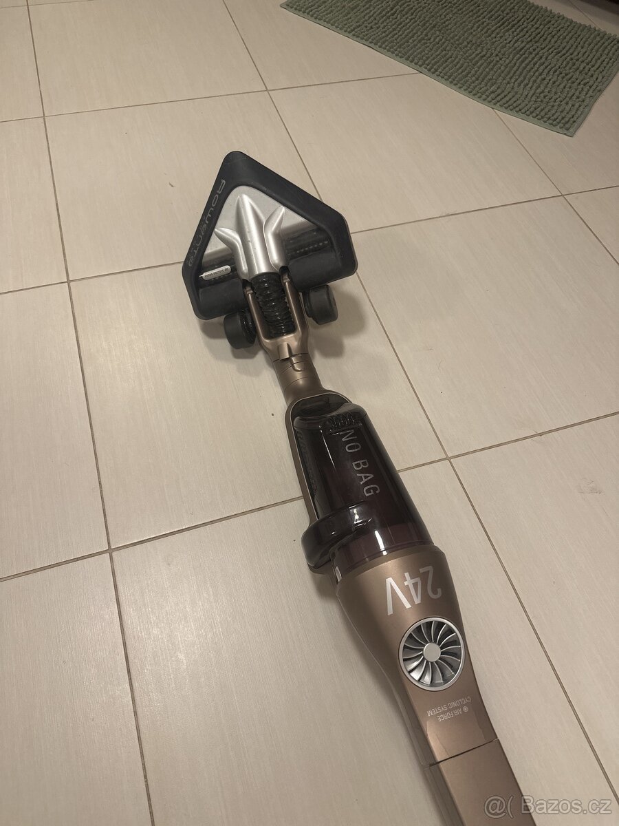 Vysavač Roberta Air Force - 3