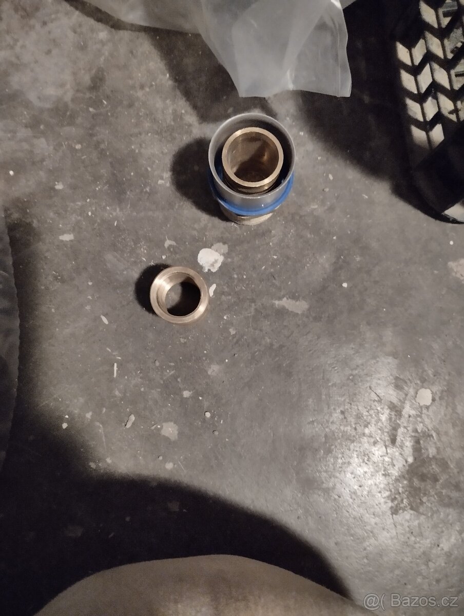 Prodám instalatérsky material - 3