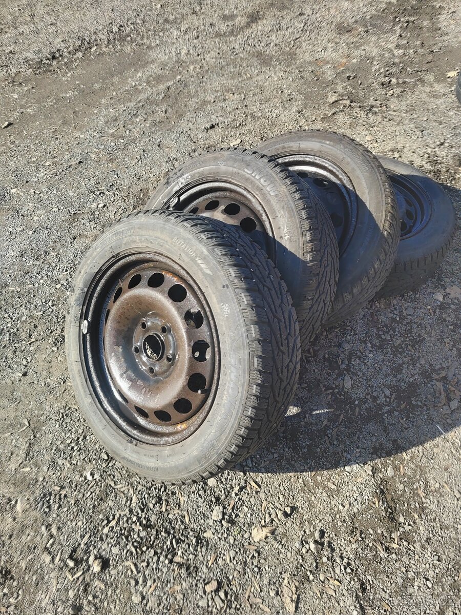 Plechové disky + pneu - 3