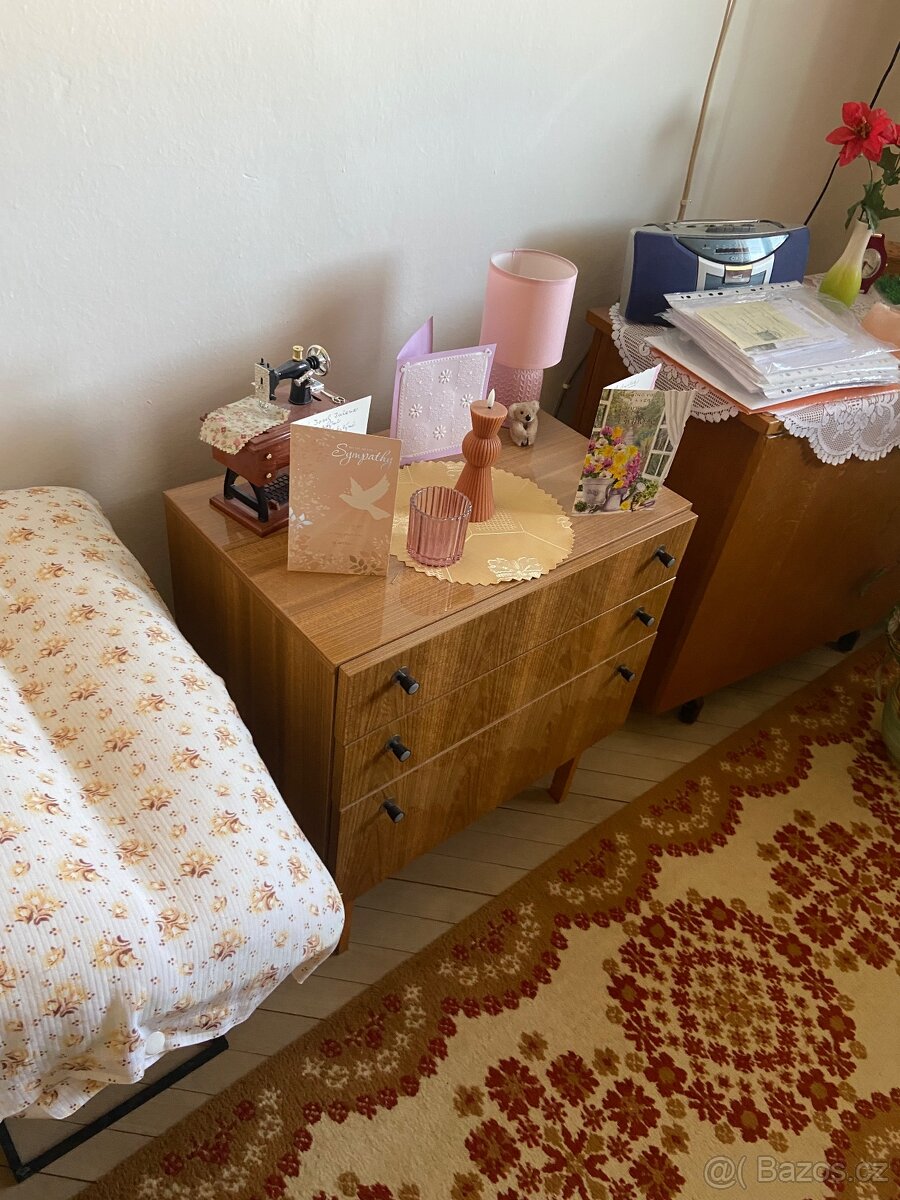 Staré skříně - 3