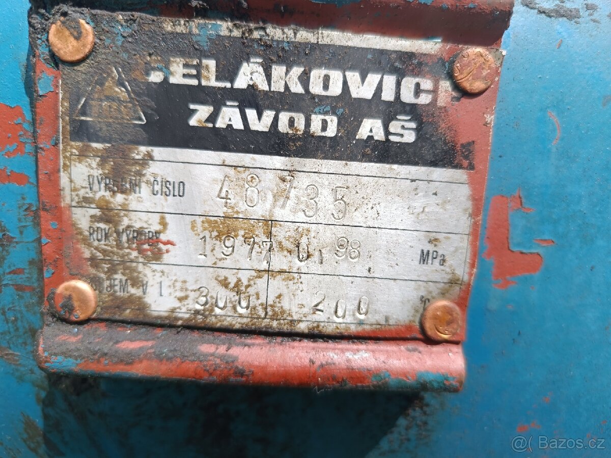Kompresor Orlík 300l - 3