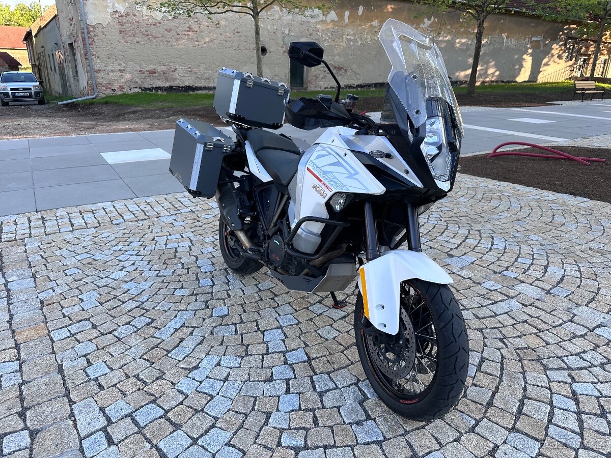 KTM 1290 Super Adventure - 3