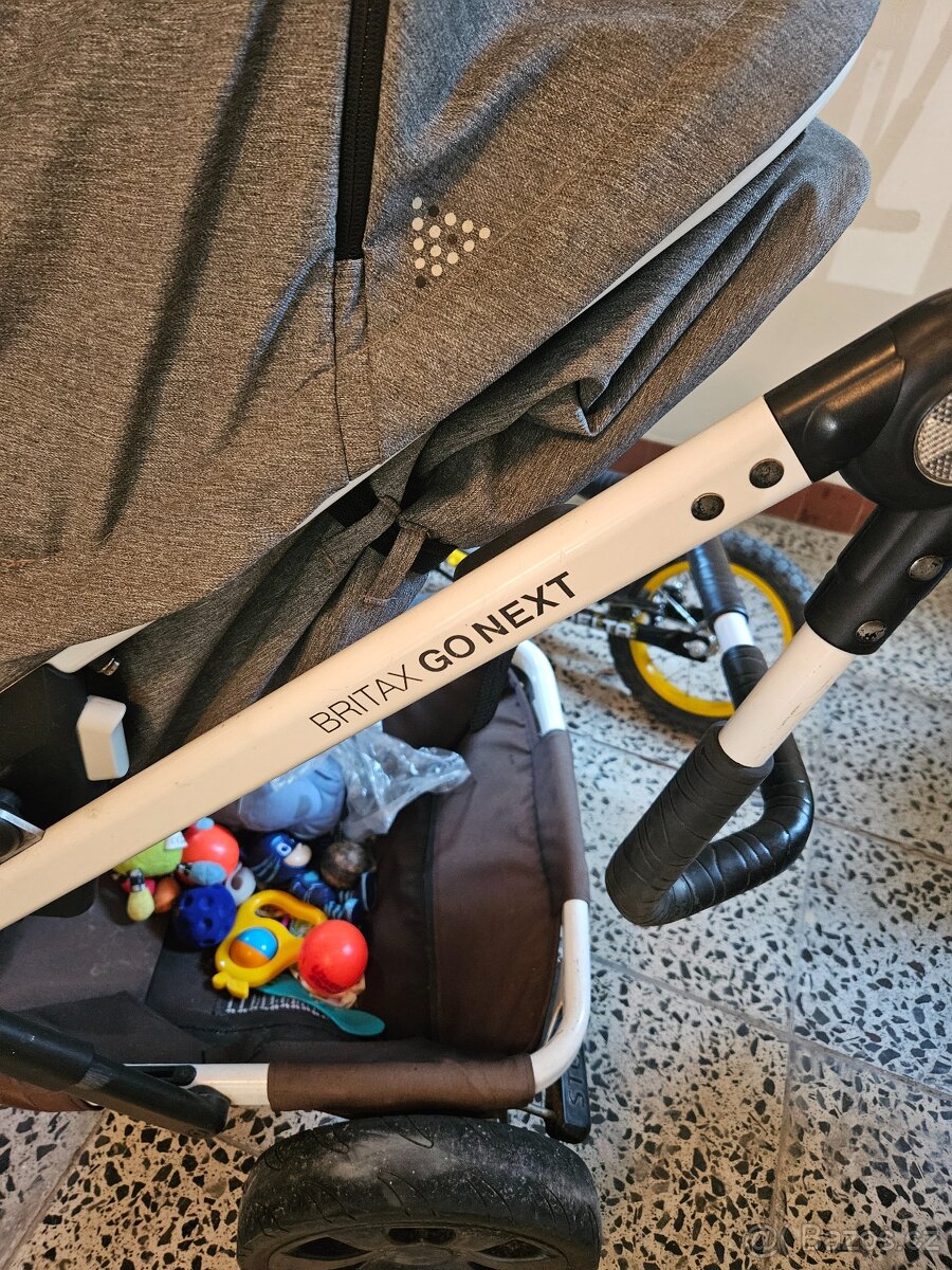 Britax Go Next - 3