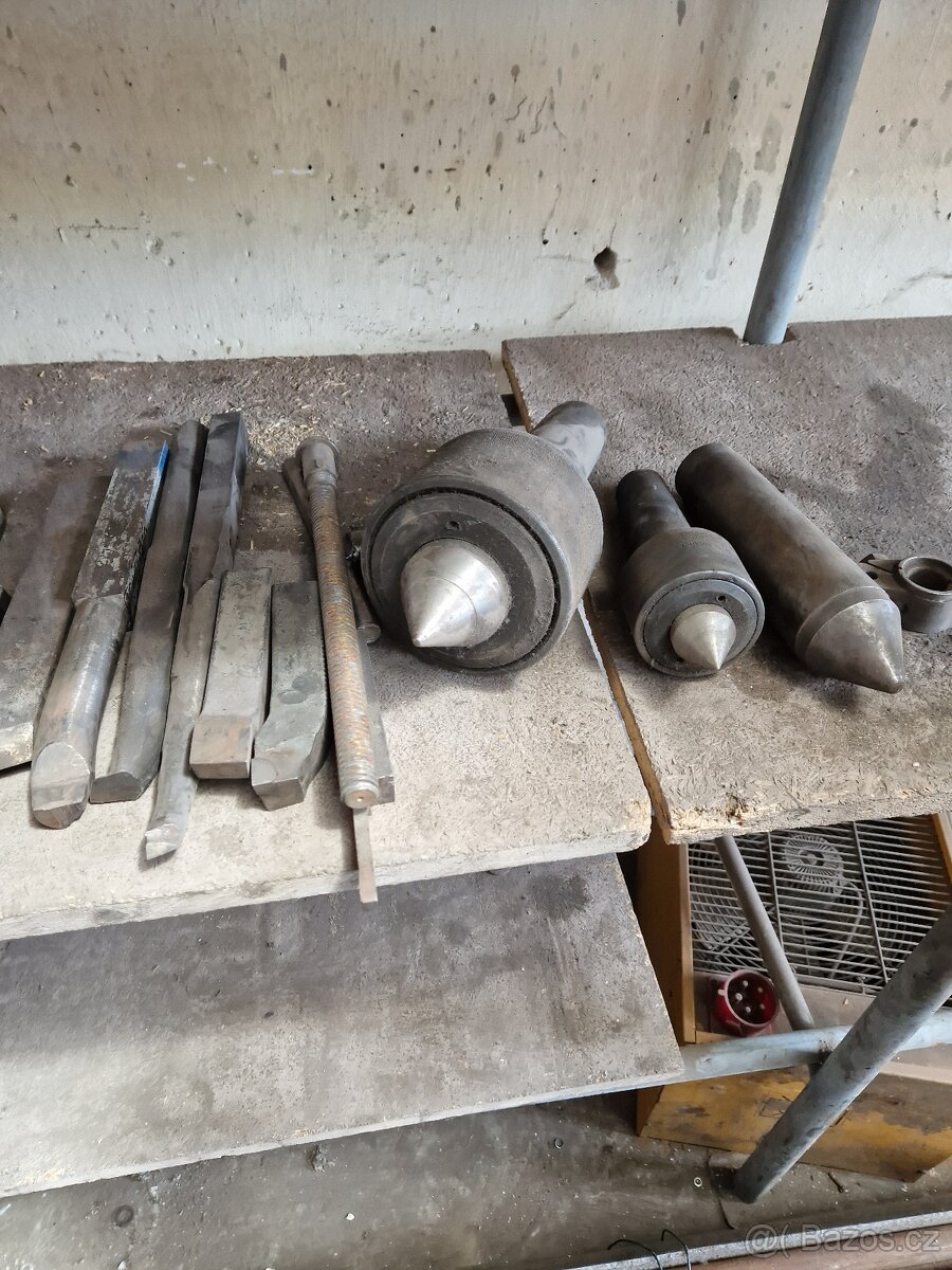 Příslušenství soustruhu - 3