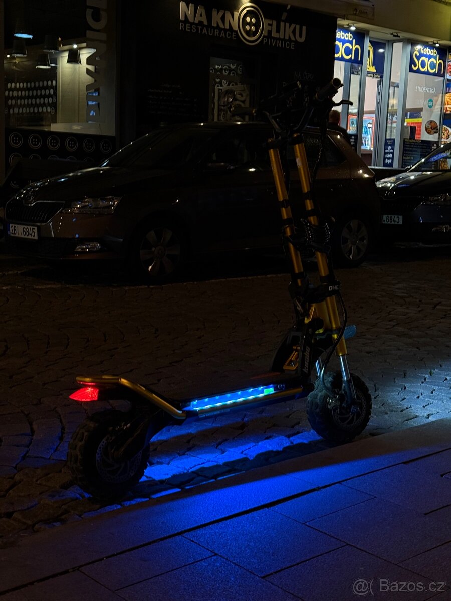 Kaabo Wolf King Plus – top stav, jen 550 km, ještě v záruce - 3