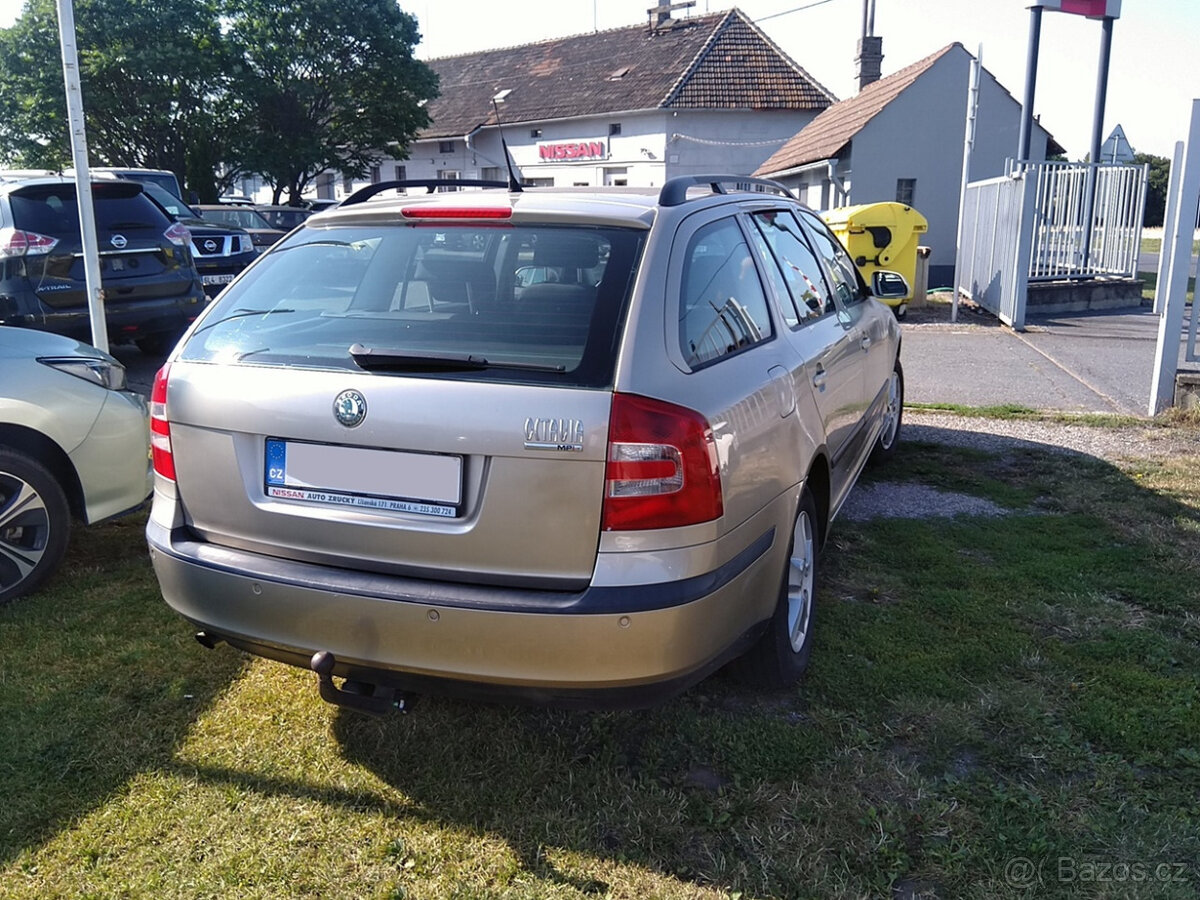 Octavia II 1.6 Combi - 3