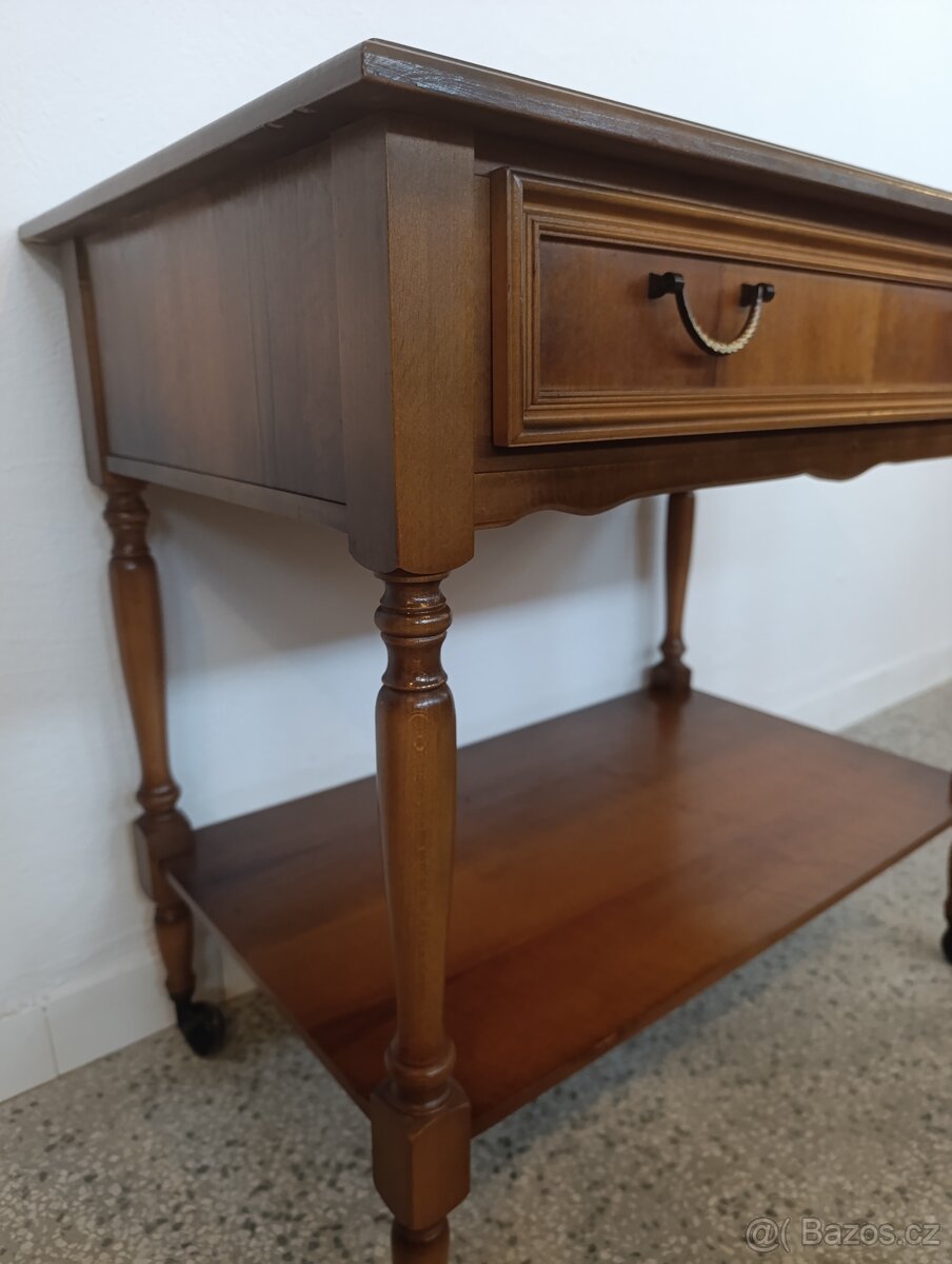 Rustikální konzolový stolek, nábytek z masívu, pojízdný - 3