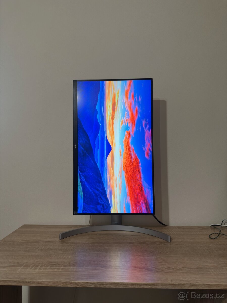 Herní a graficky monitor LG - 3