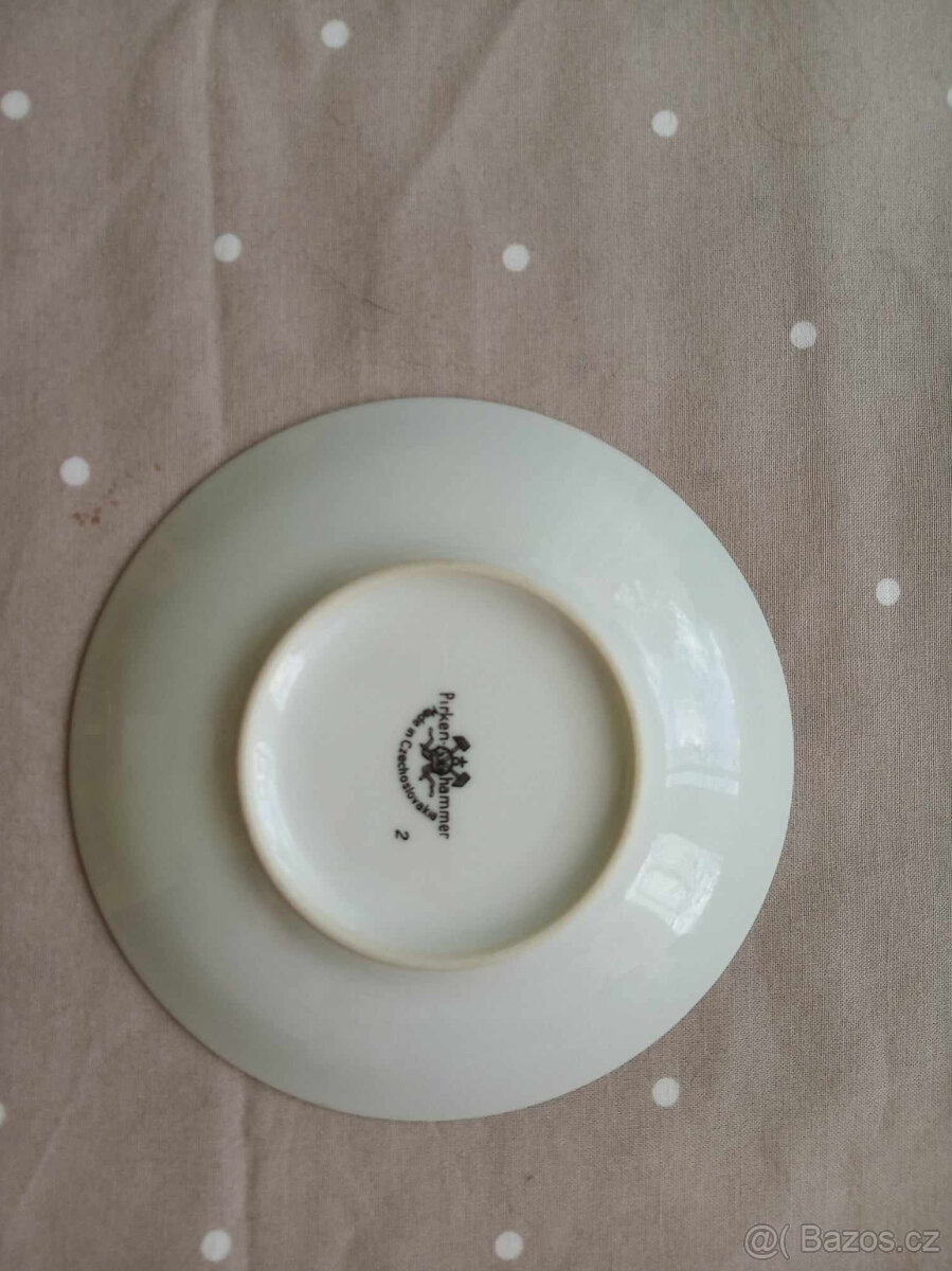 Porcelánový talířek - 3