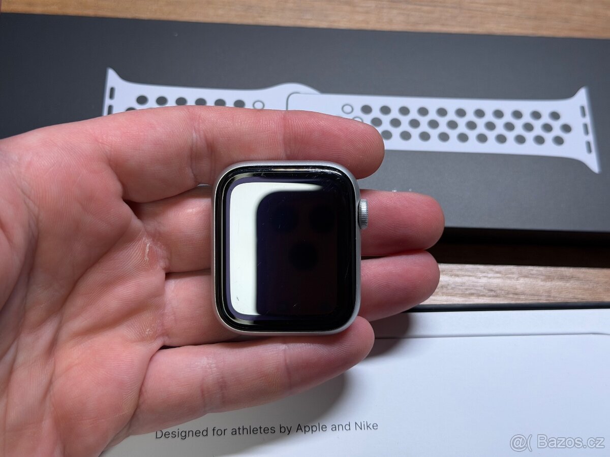 Apple Watch 6 44mm Nike Silver - 3