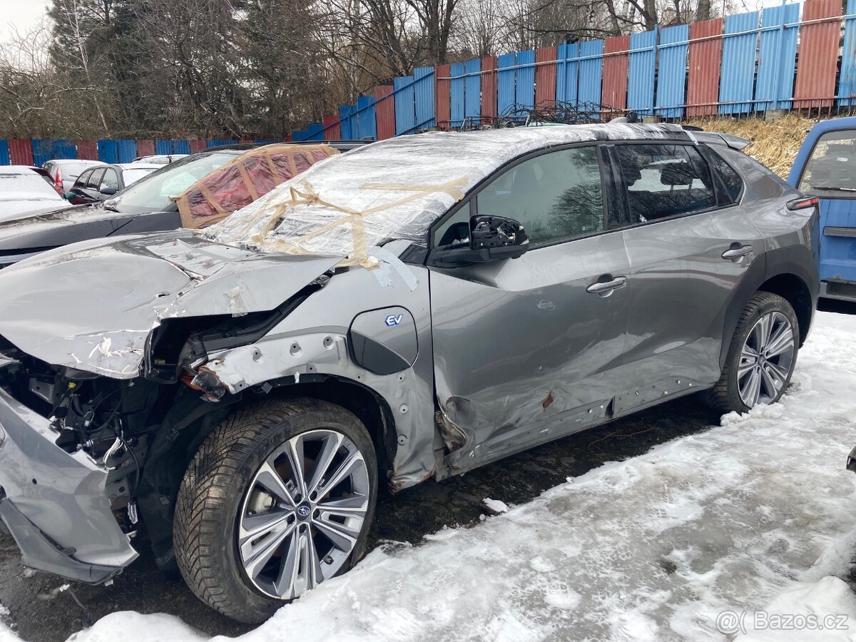 SUBARU SOLTERRA TOYOTA BZ4X - 3