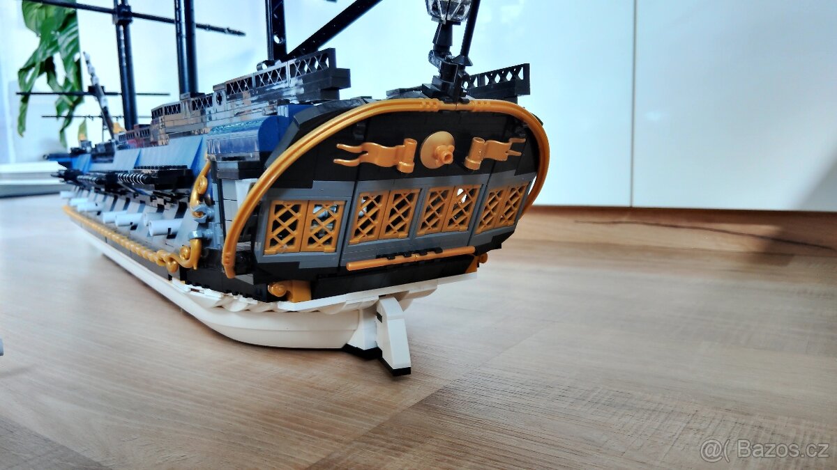 Prodám LEGO MOC La Grenouille - 3