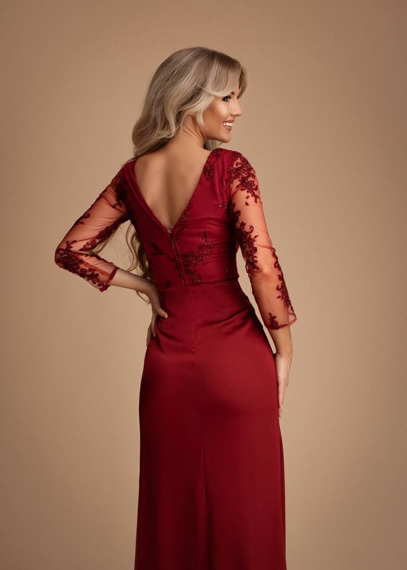 Nádherné, plesové, společenské šaty s rukávy - 3