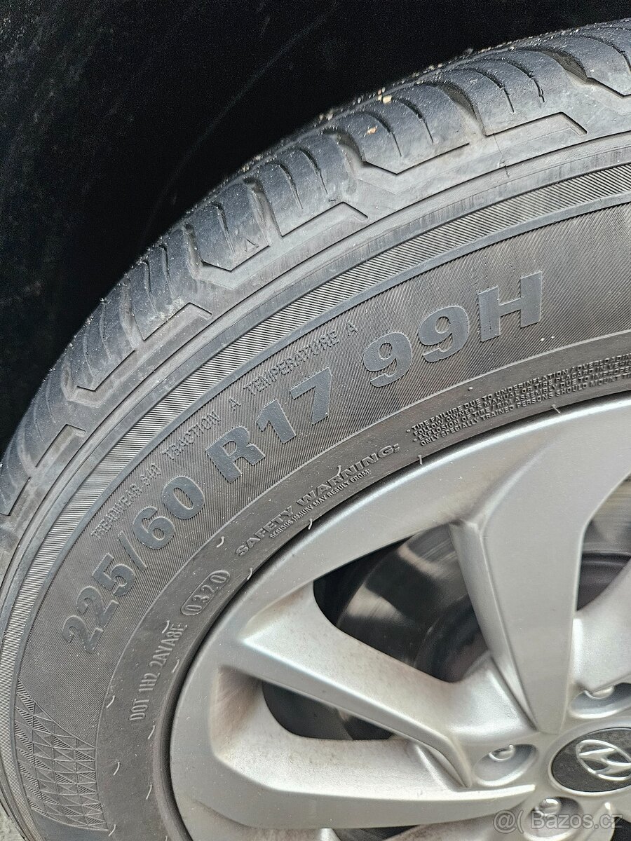 SUV 4x pneumatiky letní Nokian 225/60 R17 99H - 3