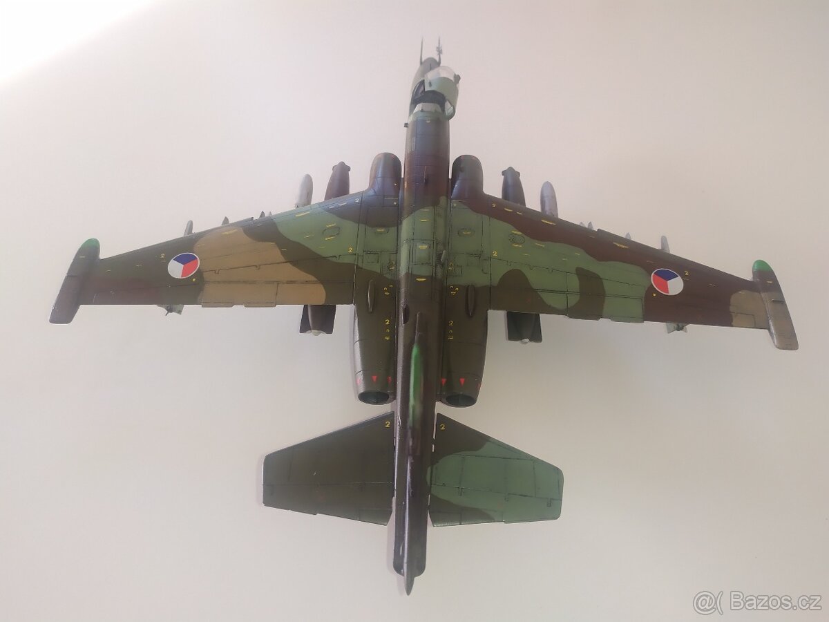 model letadla Su-25K 1/48 - 3