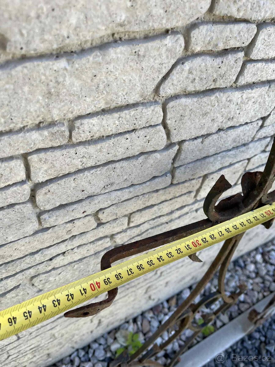 Ozdobná kovaná mříž - 3