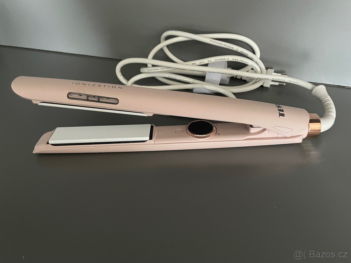 Žehlička na vlasy TESLA - 3