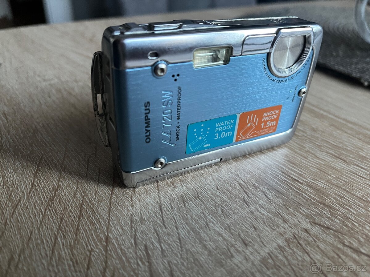 Olympus mju 720SW - 3