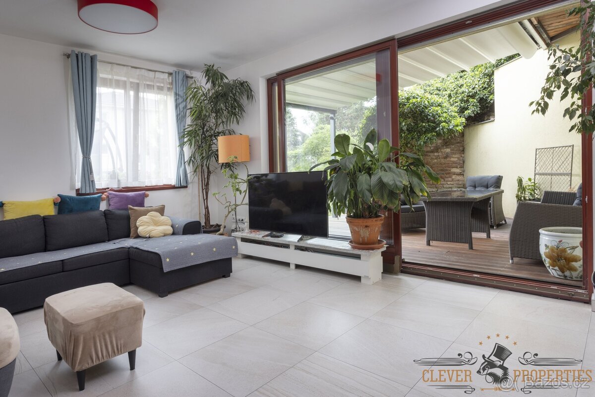 Prodej rodinného domu 260 m², ev.č. 00862 - 3