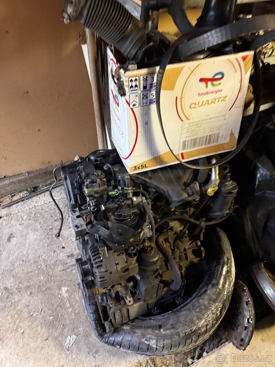 Motor Peugeot RHR 100kW - 3