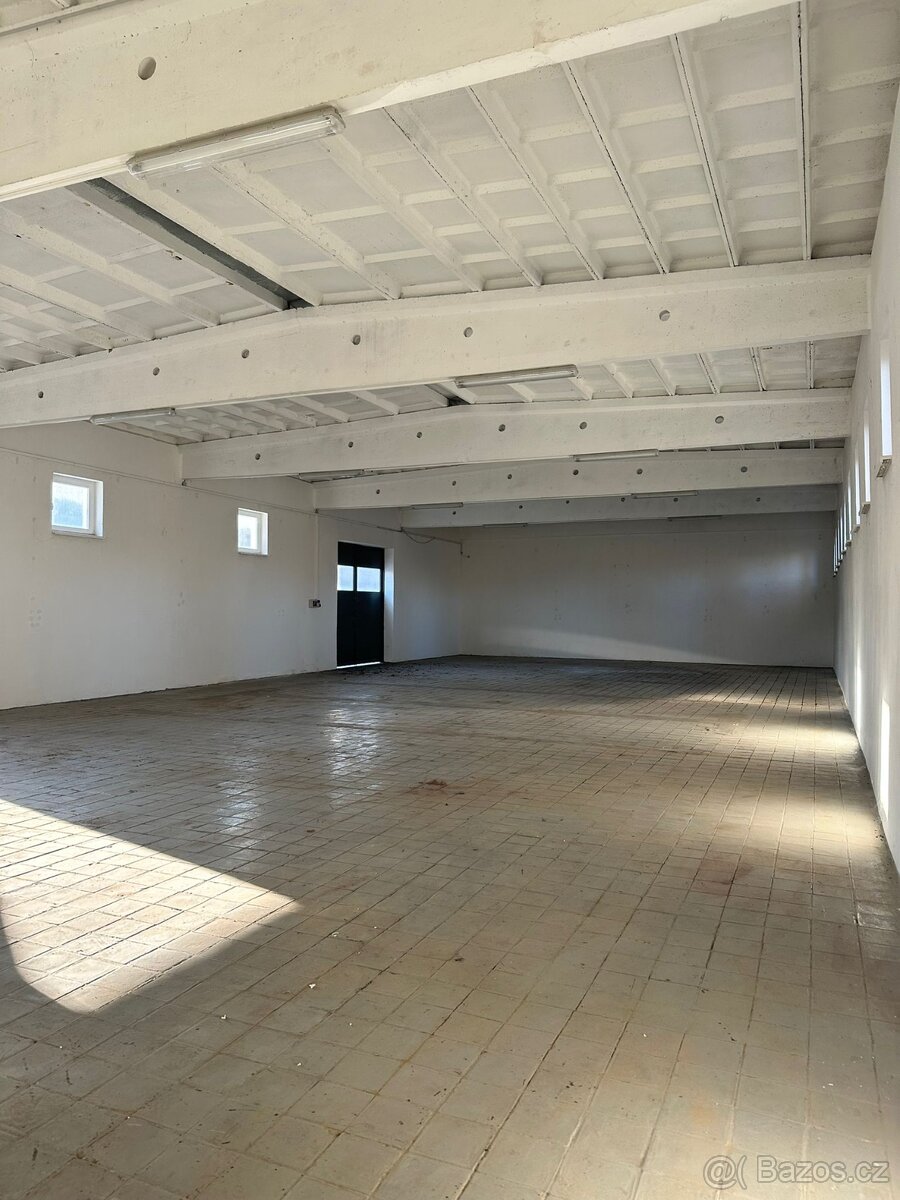 nebytový prostor v Kladně - 3