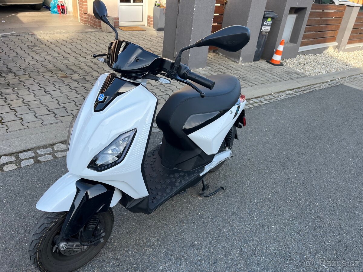 Piaggio 1 Active L3 elektro 125 cm3 - 3