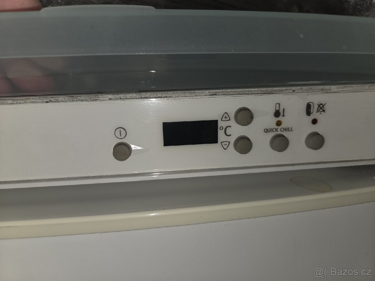CHLADNIČKA ELECTROLUX ERE 3000 - 3