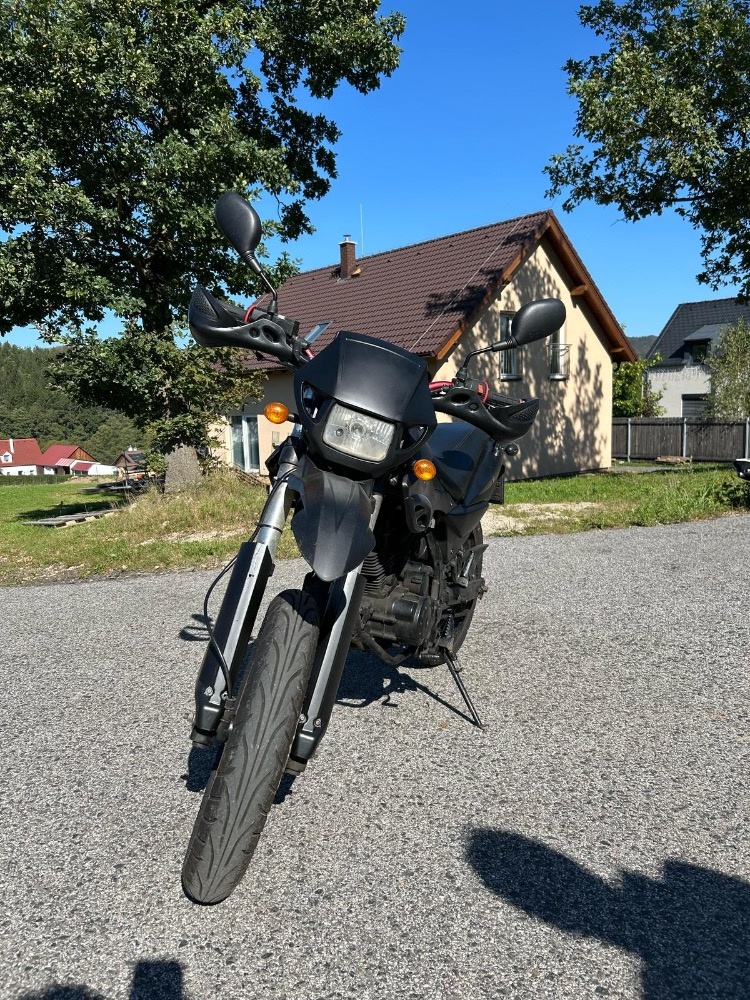 Loncin XM - 125
