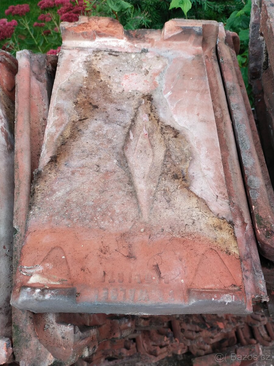 Střešní tašky bobrovky - 3