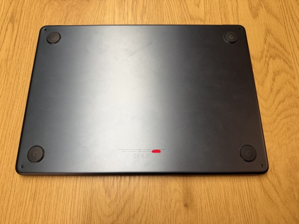 Apple MacBook Air M3 13,6" / 8GB / 256GB temně inkoustová - 3