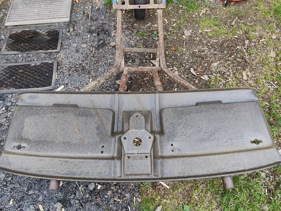 Škoda Favorit část stropnice a clonítka - 3