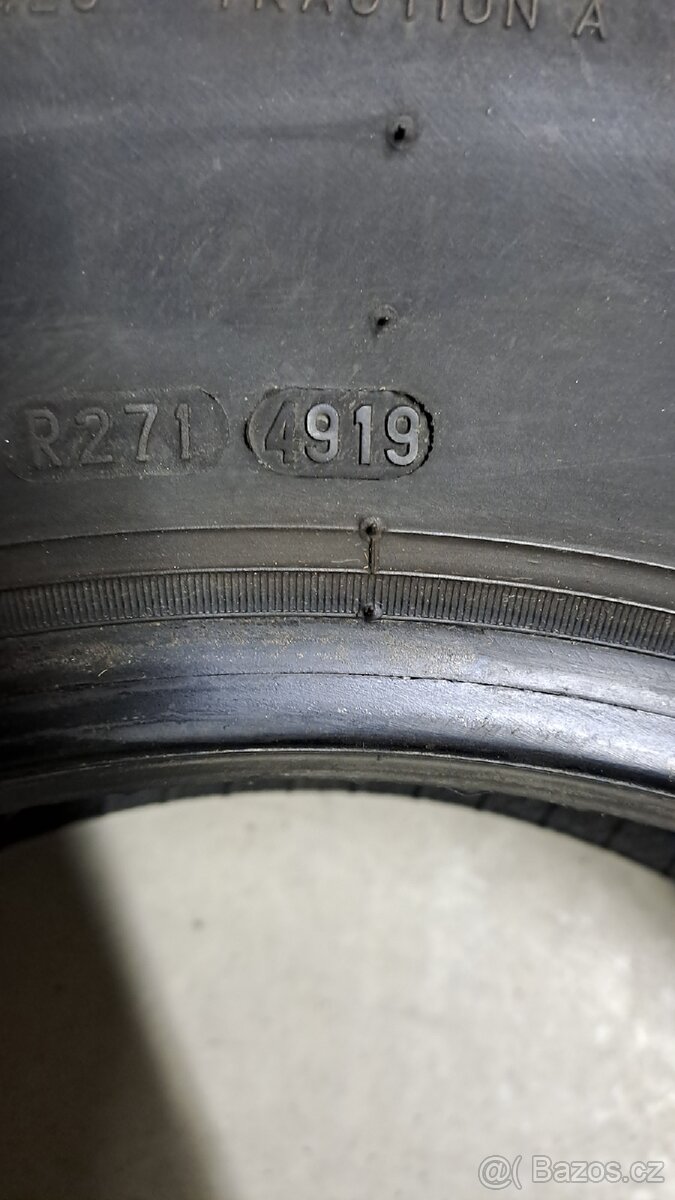 Pirelli Cinturato P1 185/65R15 88T - 3