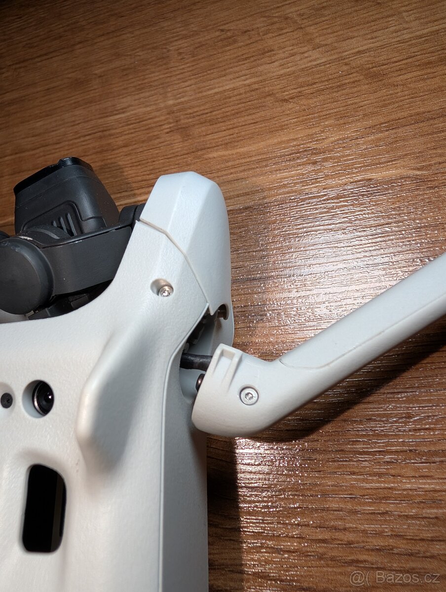 DJI Mini 3 – poškodeny 1 - 3