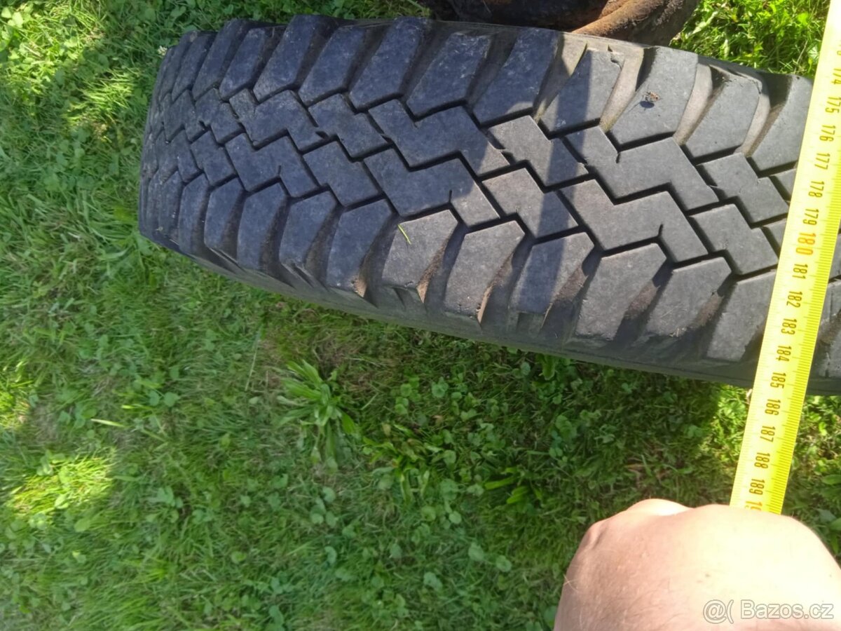 Vlek na kulatinu - 3