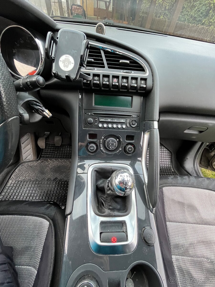 Peugeot 3008 2.0HDi 110kW rok výroby 2010 - 3
