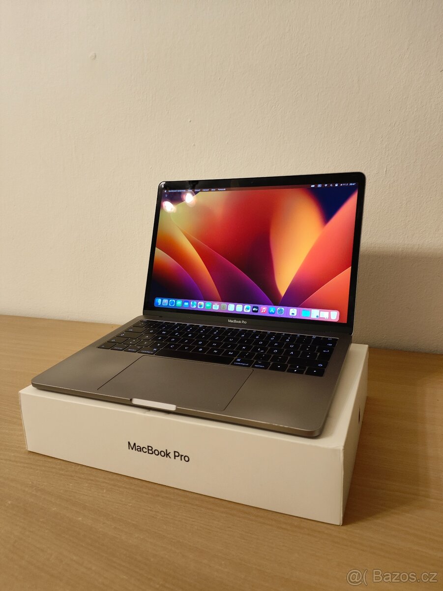 Apple MacBook Pro 2017 – i5 | 8GB | 256GB - 3