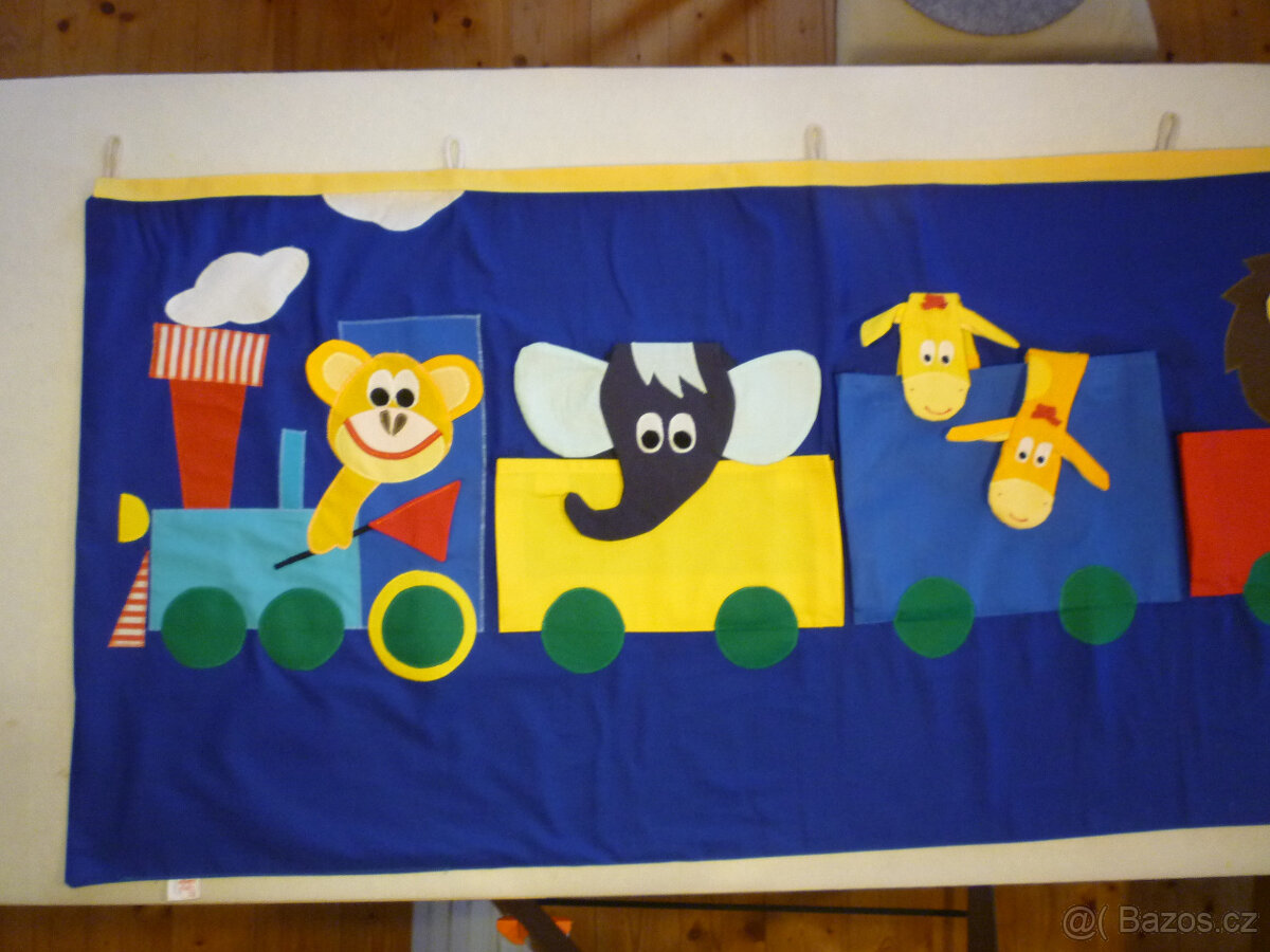 KAPSÁŘ za postel, dl. 150 cm - 3