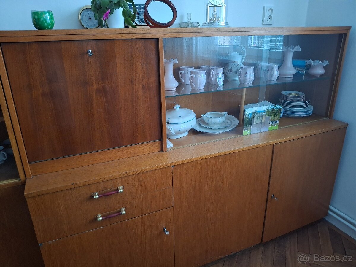 Nabytek 60. Leta - 3