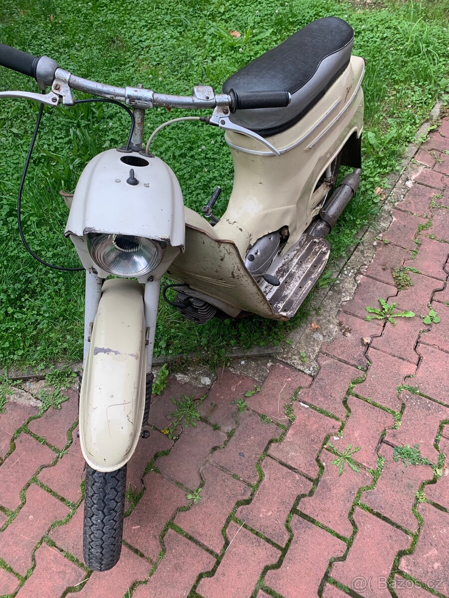 Jawa pionýr 50/20 slonová kost - 3