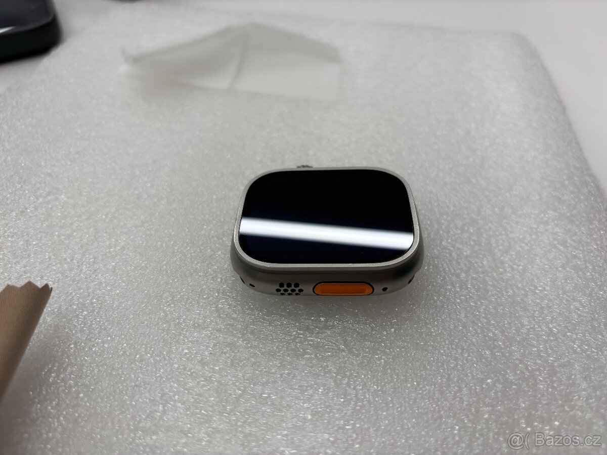 Apple Watch Ultra 2 49mm - 3